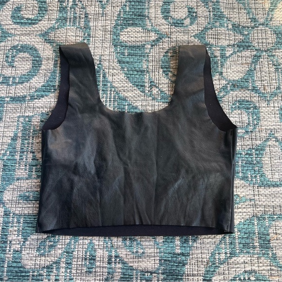 Commando Faux Leather Squareneck Crop Top - Picture 4 of 6